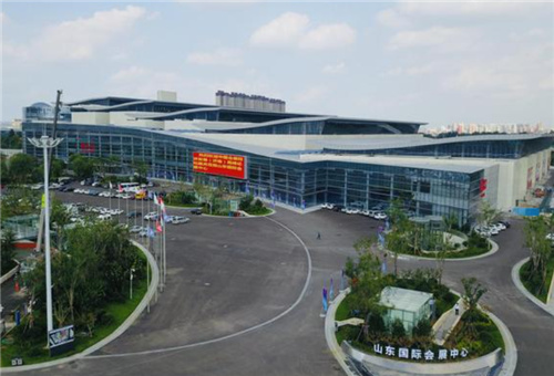 ɽ�|���H��չ����