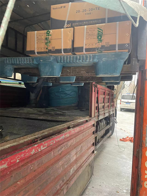 摩爾廠區(qū)頂雪極速發(fā)貨2 摩爾廠區(qū)頂雪極速發(fā)貨2